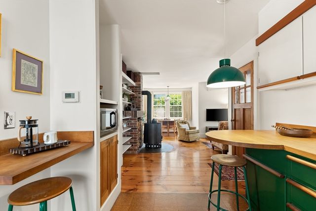 34 Pearl Street, Marblehead, MA 01945