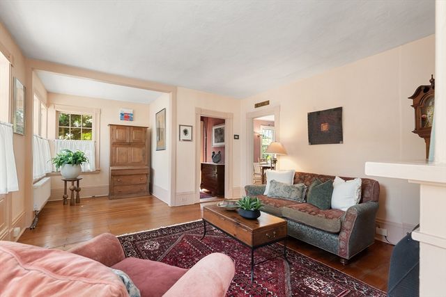 34 Pearl Street, Marblehead, MA 01945