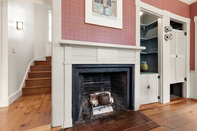34 Pearl Street, Marblehead, MA 01945