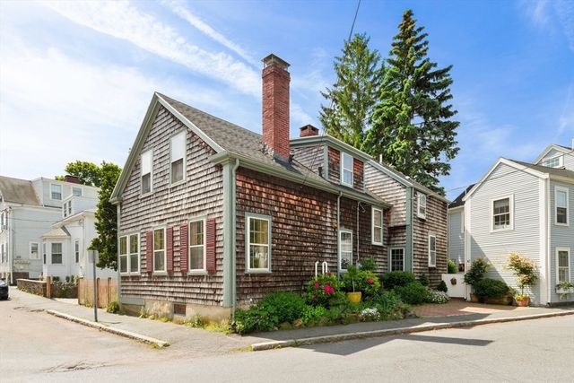34 Pearl Street, Marblehead, MA 01945