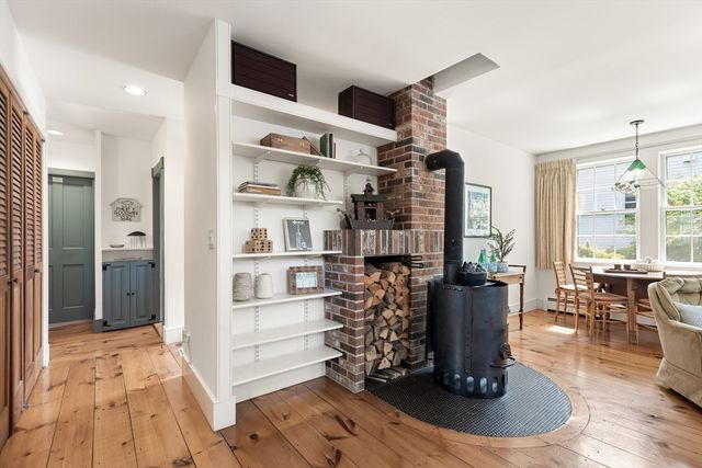 34 Pearl Street, Marblehead, MA 01945