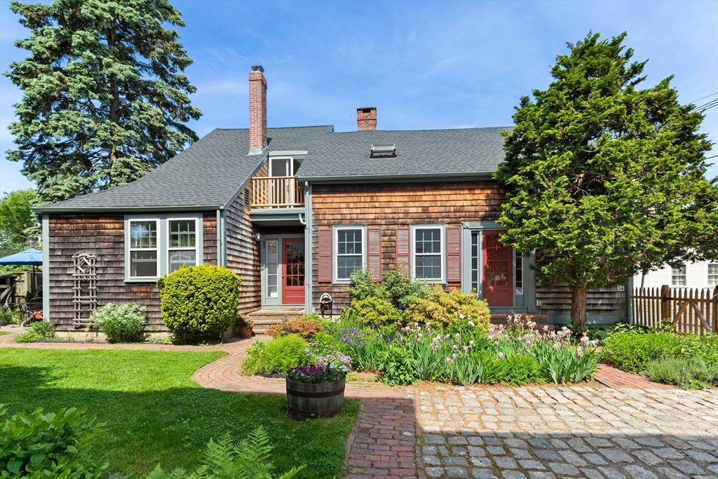34 Pearl Street, Marblehead, MA 01945