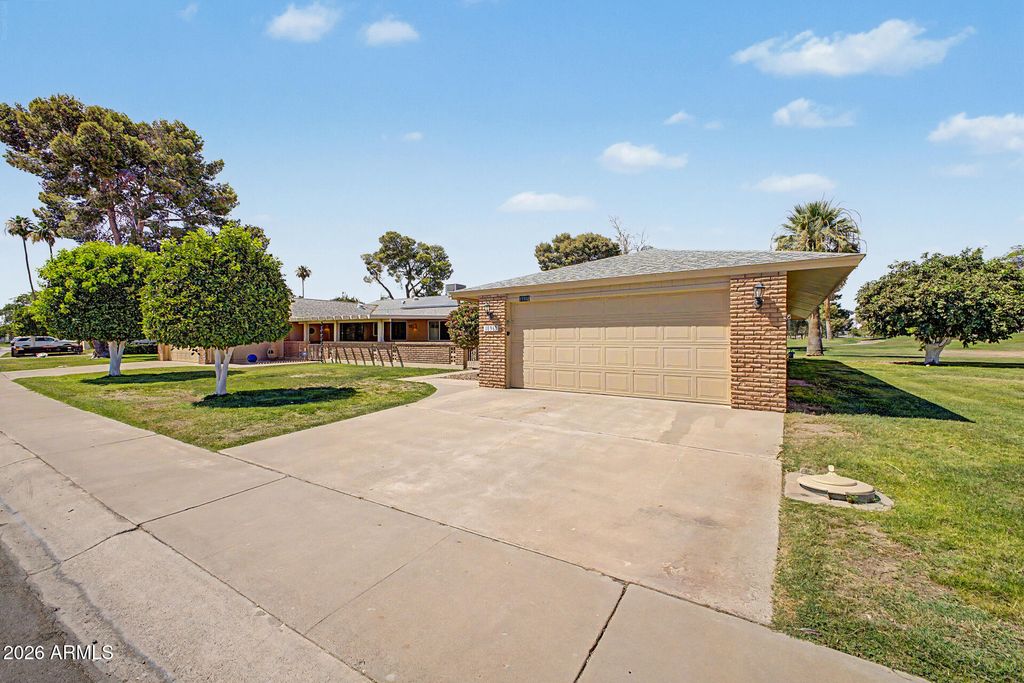 10962 W KELSO Drive, Sun City, AZ 85351 — photo 3
