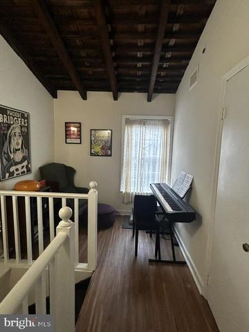 2013 MORAVIAN ST, Philadelphia, PA 19103