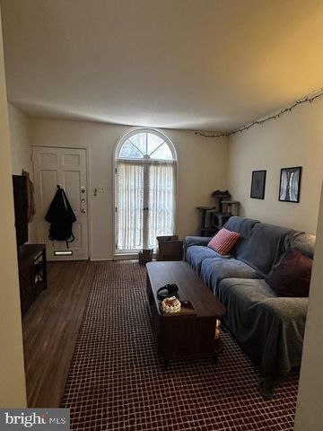 2013 MORAVIAN ST, Philadelphia, PA 19103