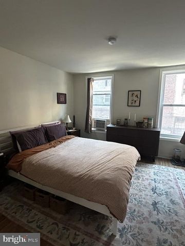 2013 MORAVIAN ST, Philadelphia, PA 19103