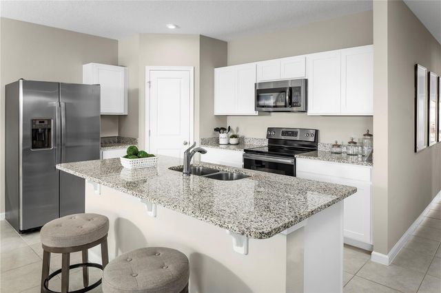 1113 LEXINGTON LANE, Haines City, FL 33844