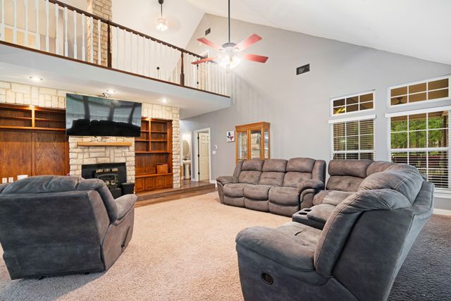 144 County Road 43400, Paris, TX 75462