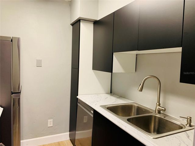 435 WYMORE ROAD 207, Altamonte Springs, FL 32714