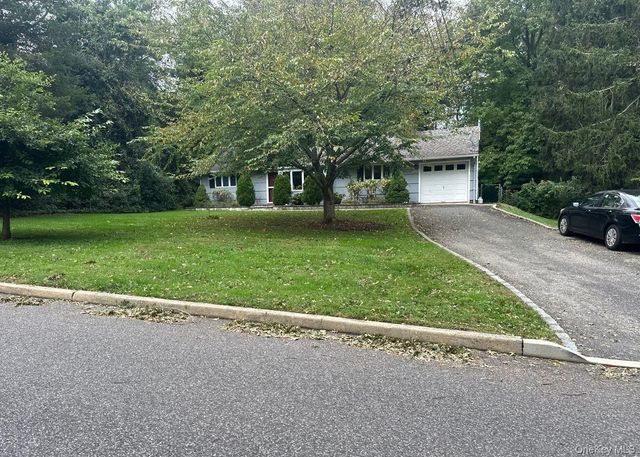 35 Soundview Drive, Fort Salonga, NY 11768