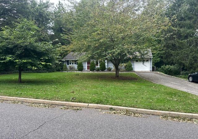 35 Soundview Drive, Fort Salonga, NY 11768