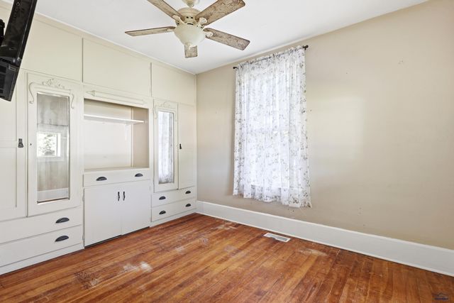 1816 EVERGREEN DR, Rapid City, SD 57702