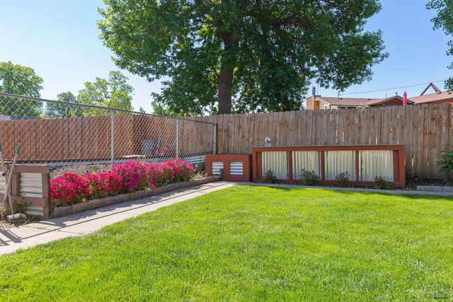 1816 EVERGREEN DR, Rapid City, SD 57702