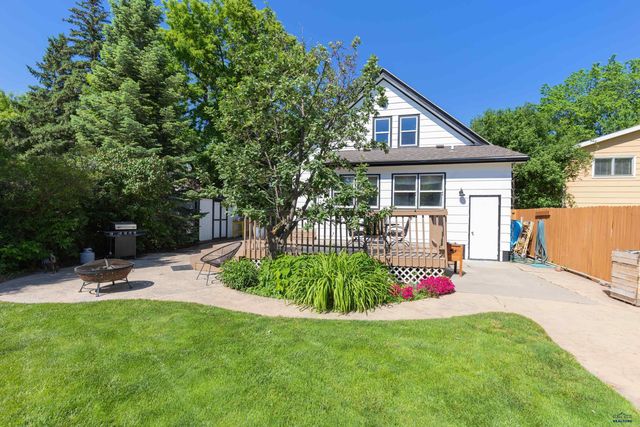 1816 EVERGREEN DR, Rapid City, SD 57702
