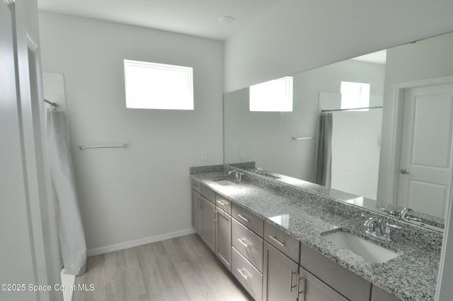 241 Saint Andre Boulevard SW, Palm Bay, FL 32908