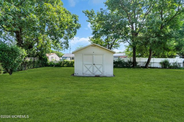 129 Poplar Way, Brick, NJ 08724