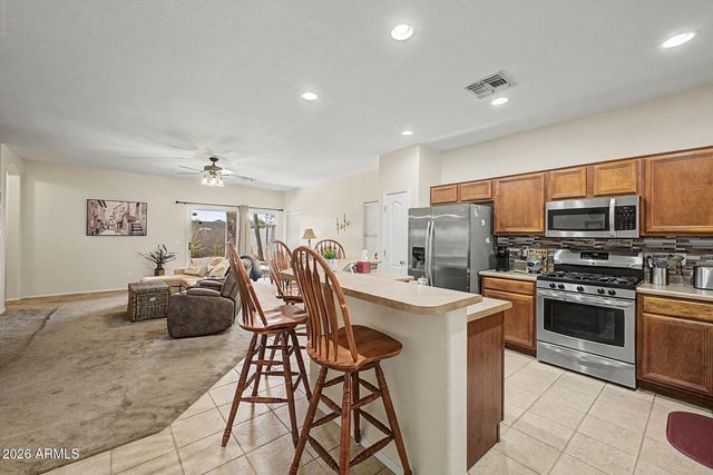 3645 S JOSHUA TREE Lane, Gilbert, AZ 85297