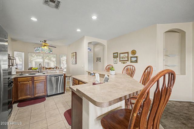 3645 S JOSHUA TREE Lane, Gilbert, AZ 85297
