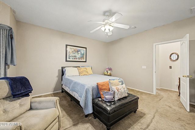 3645 S JOSHUA TREE Lane, Gilbert, AZ 85297