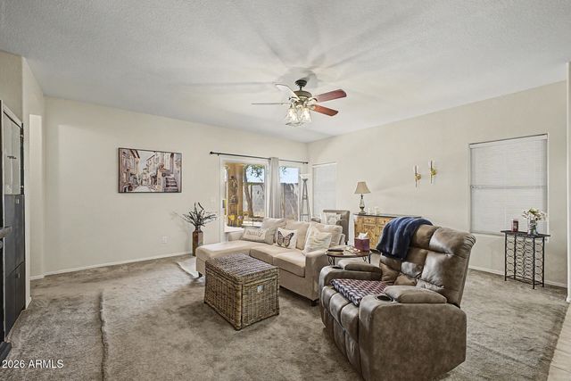 3645 S JOSHUA TREE Lane, Gilbert, AZ 85297