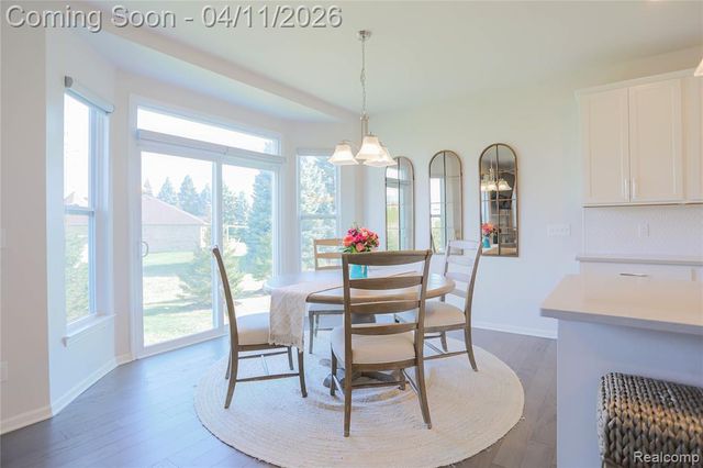 13101 Valencia Drive, Utica, MI 48315