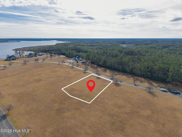 110 Bare Foot Court, Havelock, NC 28532