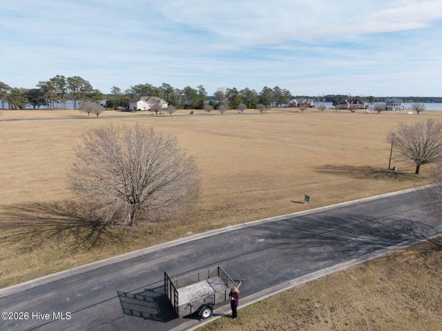 110 Bare Foot Court, Havelock, NC 28532