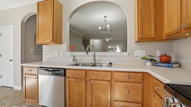 1050 Scotts Ridge Trail, Apex, NC 27502