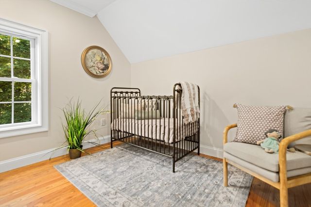 21 Vista St, Melrose, MA 02176