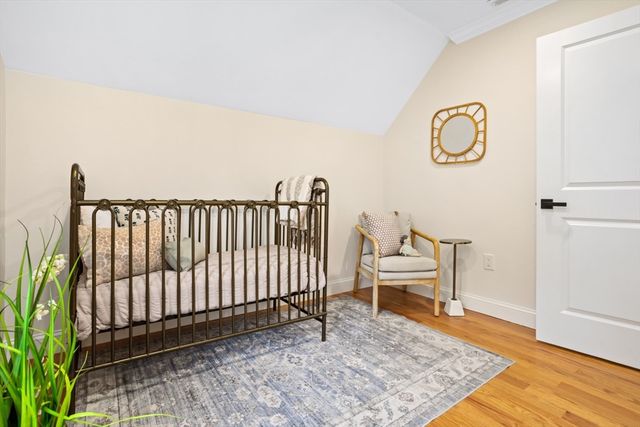 21 Vista St, Melrose, MA 02176