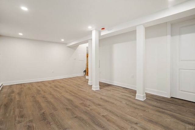 21 Vista St, Melrose, MA 02176