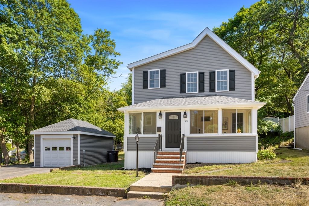 21 Vista St, Melrose, MA 02176