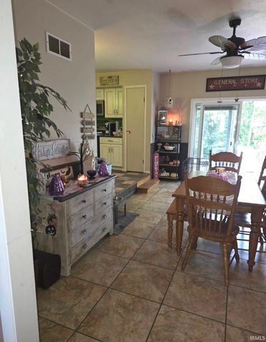 1237 Hampshire Drive, South Bend, IN 46614