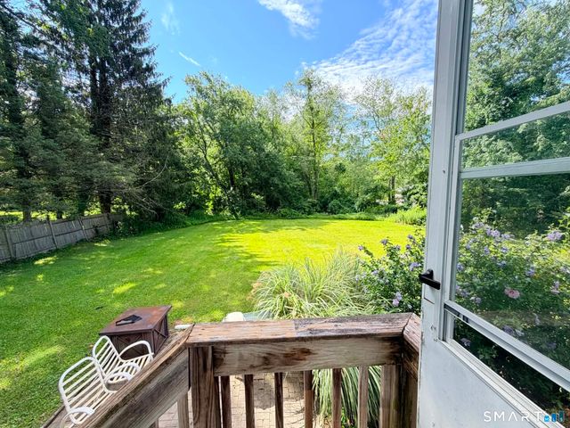183 Sugar Street A, Newtown, CT 06470
