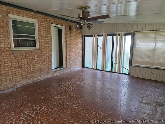 1934 N PEARL Street, Fayetteville, NC 28303