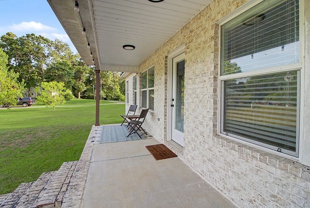 814 1st Avenue, Ashford, AL 36312