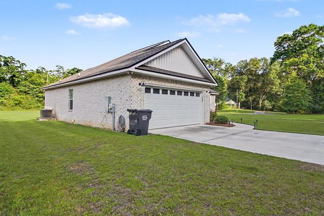 814 1st Avenue, Ashford, AL 36312