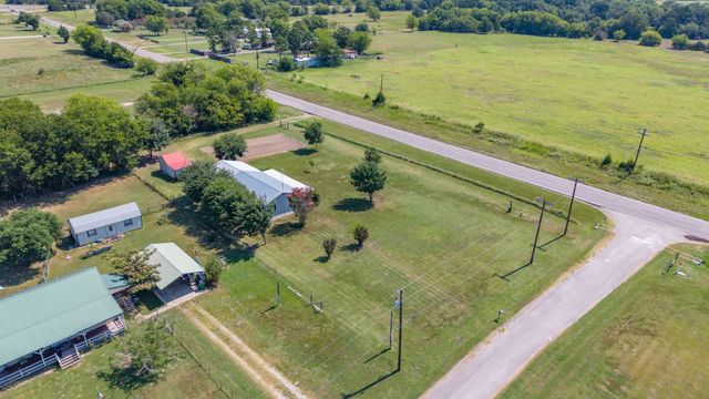 126 Private Road 5449, Point, TX 75472