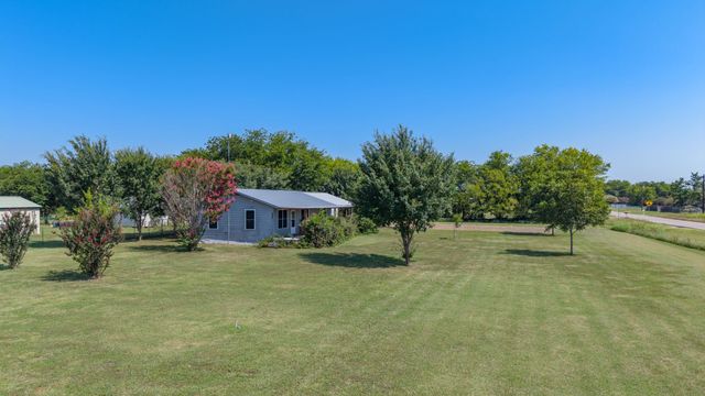 126 Private Road 5449, Point, TX 75472