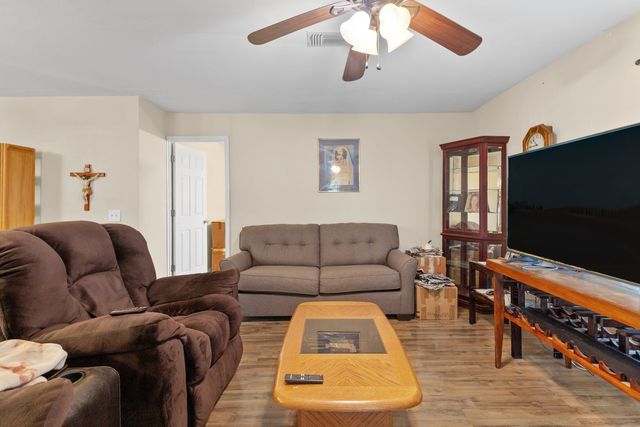 126 Private Road 5449, Point, TX 75472