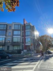 1500 PENNSYLVANIA AVE SE #201, Washington, DC 20003