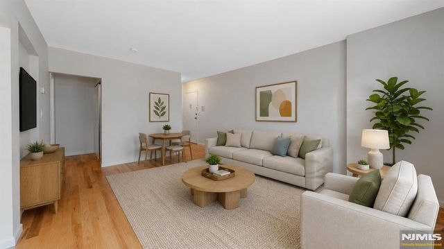 450 River Road C, Nutley, NJ 07110
