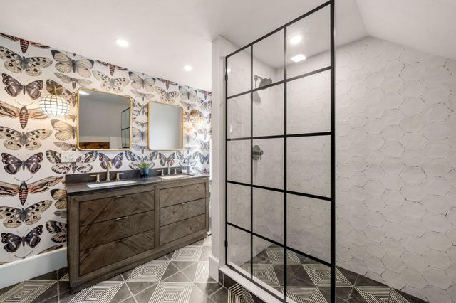 43 Jarves Street, Sandwich, MA 02563