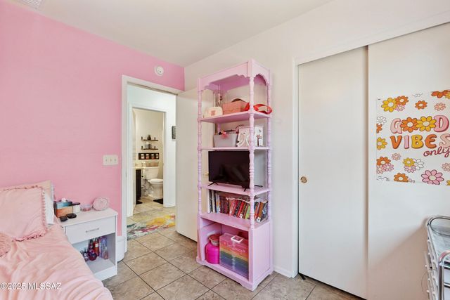 14213 N Maize Farm Avenue, Marana, AZ 85658