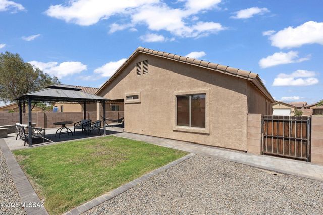 14213 N Maize Farm Avenue, Marana, AZ 85658