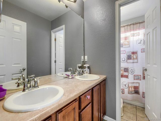 42358 Forest Oaks Dr, Elizabeth, CO 80107