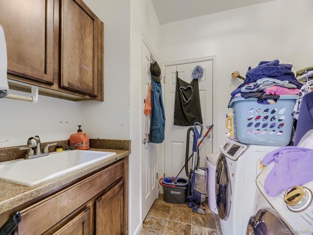 42358 Forest Oaks Dr, Elizabeth, CO 80107
