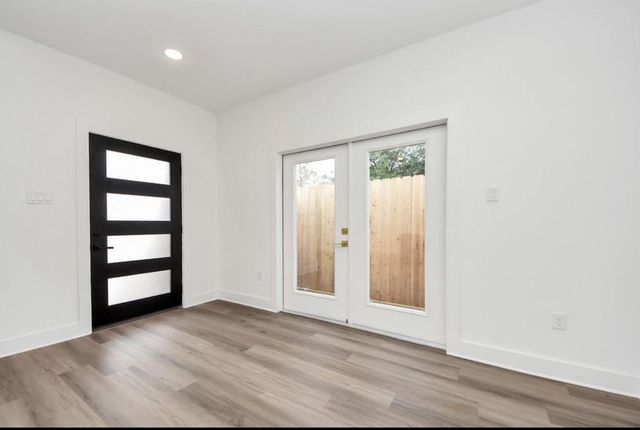 8125 Cabot Street B, Houston, TX 77078