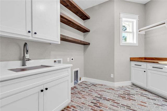 2716 County Road 324, Caldwell, TX 77836