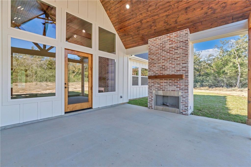 2716 County Road 324, Caldwell, TX 77836 — photo 4